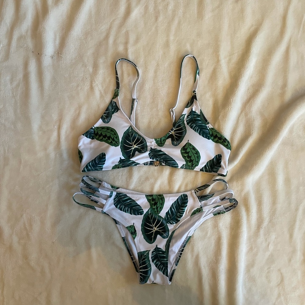 Cupshe Swimsuit